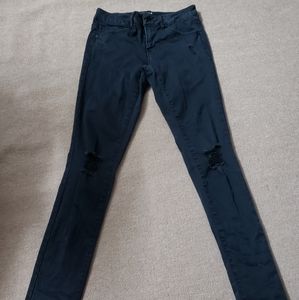 Ripped stretchy black jeans